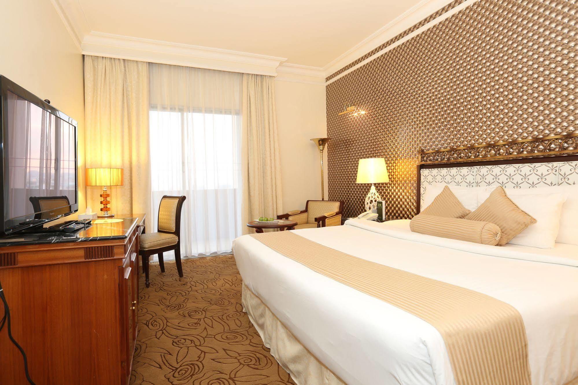 Mercure Hotel Khamis Mushayt Chamis Muschait Exterior foto